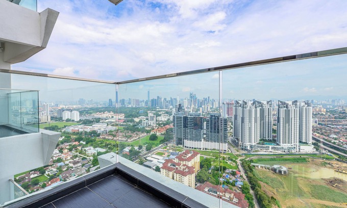 Ampang Apartamento | Reizz Residence by Minsu