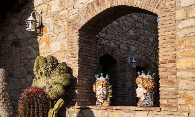 Favara Cama Y Desayuno | Relais Garden Cactus B&B