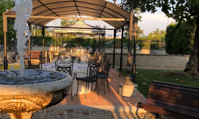 Montemurlo Casa | Relais Villa Scarfantoni B&B
