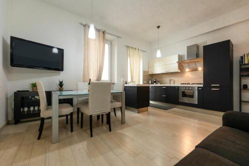 Monterotondo Apartamento | Relax a 20 minuti da Roma - Ampio, Silenzioso e con 2 Bagni
