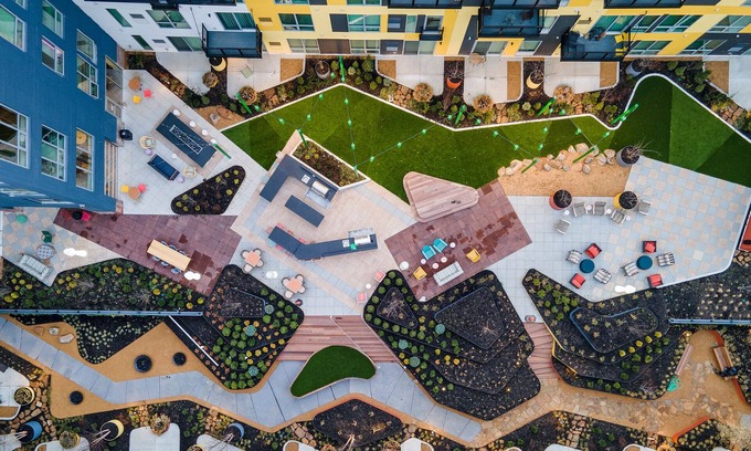 Crossroads Arts District Condominio | Relax and Rejuvenate in a Glamorous Retreat with a Stunning Rooftop 334