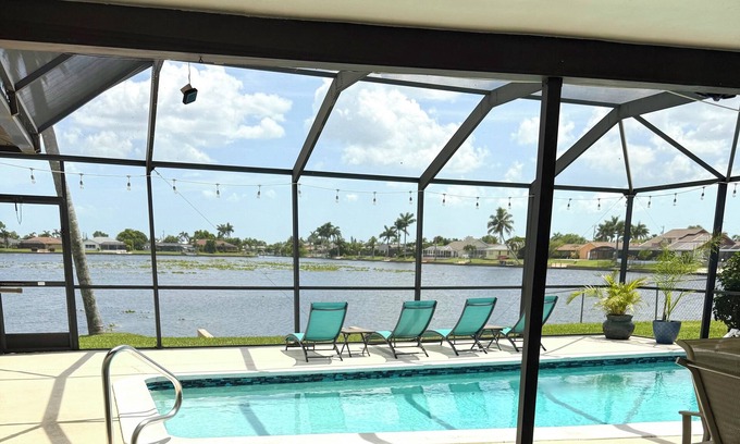 Pelican Casa | Relax and unwind at the Cozy Estate on the Lake