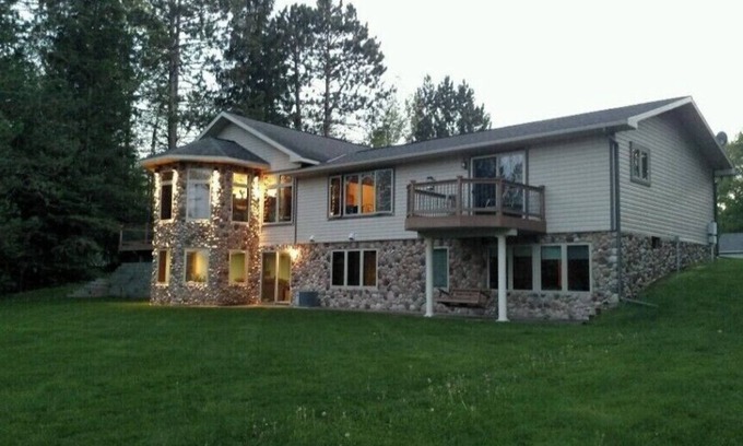 Lake Nebagamon Casa | Relax at the Lake House