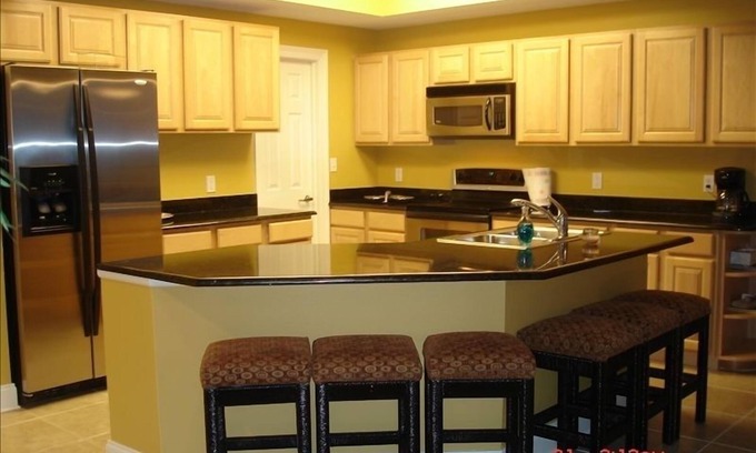 Orange Beach Condominio | Relájese y disfrute - Coastal Paradise! ALQUILER domingo- Domingo SÓLO durante la temporada alta