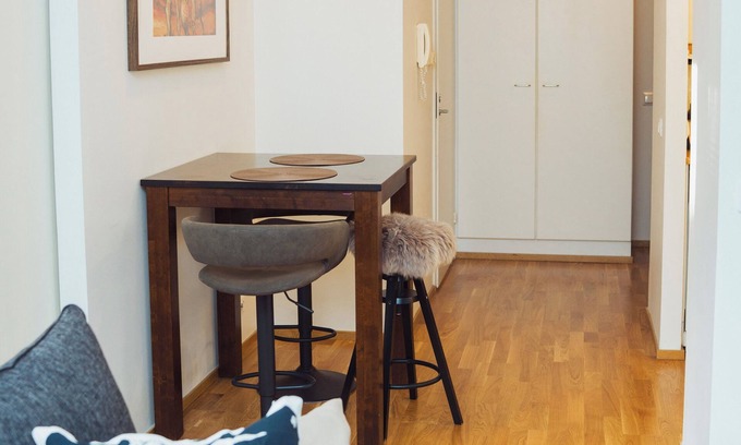 Tammisalo Apartamento | Relájese y explore, sauna, metro y centros comerciales a 3 minutos