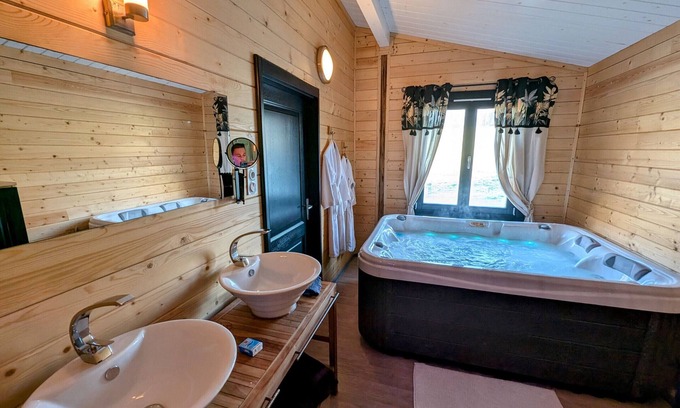 Fougerolles-Saint-Valbert Cabaña | Chalet relajante con spa y sauna cerca de 1000 lagunas
