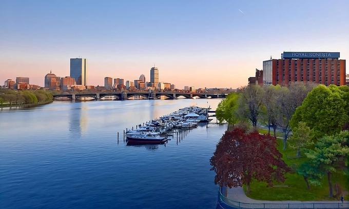 East Cambridge Hotel | Relax in a Cozy Room w/ Stunning Charles River & Boston Skyline Views