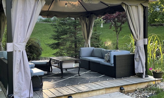 Como Casa | Relax in beautiful Lake Como. Less than 10 minutes to downtown Lake Geneva.