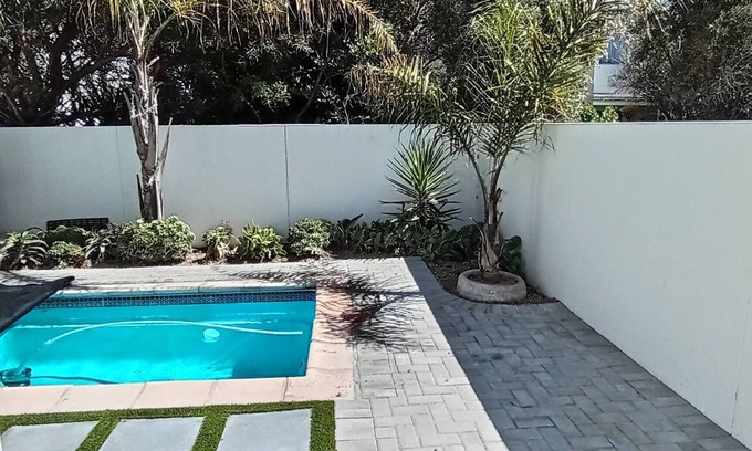 Calypso Beach Casa | Relájese con estilo en La Kruger Blue, la mejor casa de vacaciones de Langebaan
