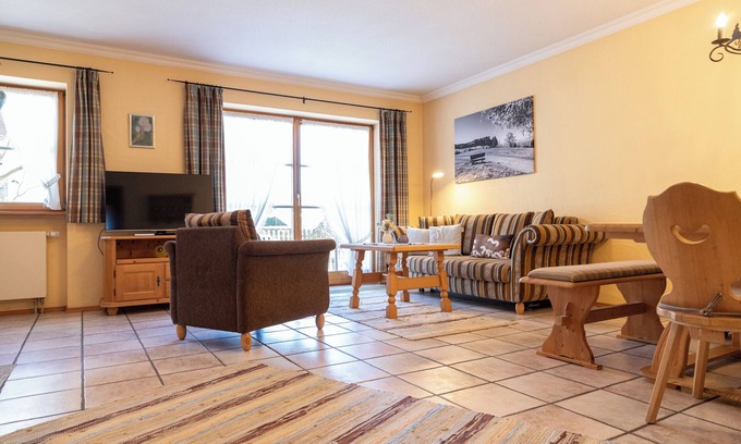 Obergrainau Apartamento | Relax in the Heart of the Alps: Holiday Apartment in Haus Alpenstern "Almrausch"