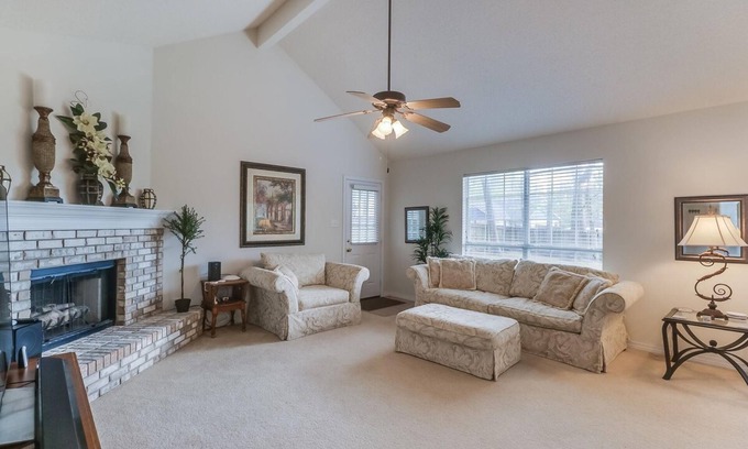 Ocean Springs Casa | Relax in Your Private Paradise