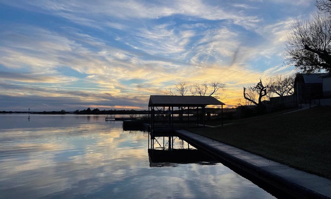 San Angelo Casa | Relax lakeside at Lake Nasworthy