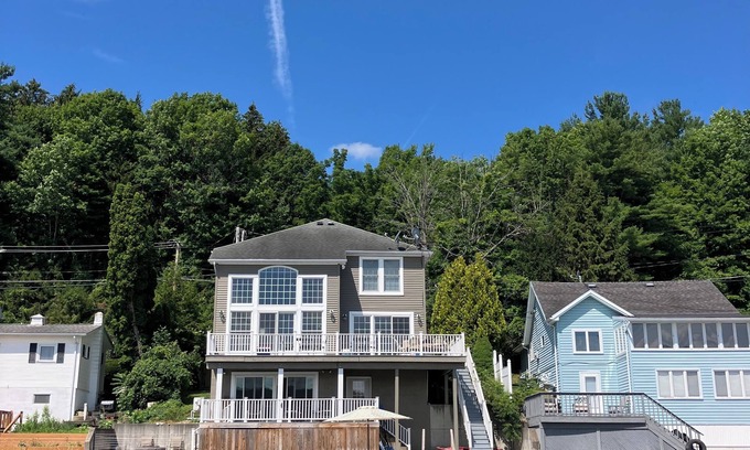 Geneseo Casa | Relax lakeside at our spacious Geneseo house on Conesus Lake