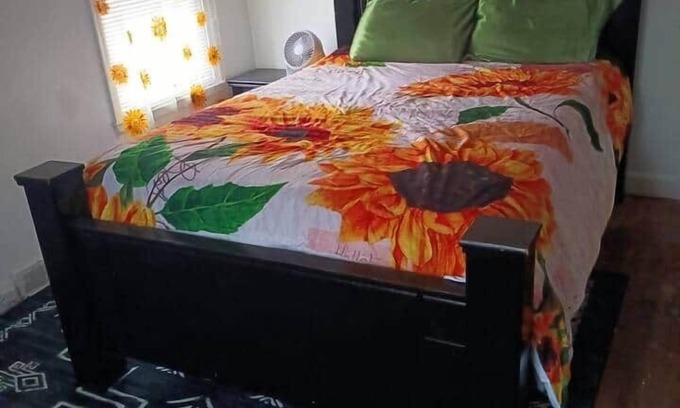 Grosse Pointe Apartamento | Relax Near Grosse Pointe & Downtown Detroit.