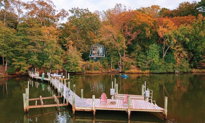 Lancaster Casa | Relax on Dock, Play Pool, Kayak the Coves, Views