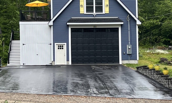 Shapleigh Casa | Relax on Square Pond Maine