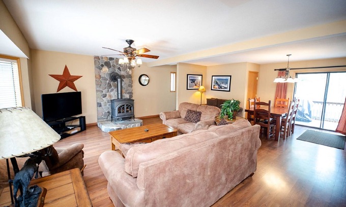 Pioneer Trail Casa | Escondite de 3 habitaciones en South Lake Tahoe