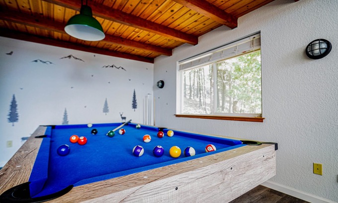 Long Barn Cabina | Relax, Rewind, Recuperate – Your Spring & Summer Cabin Escape