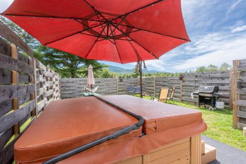Twin Mountain Casa | Relax with mountain views & a hot tub #5