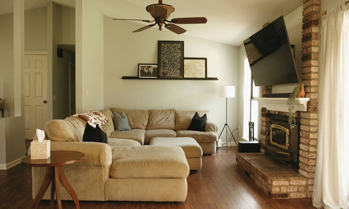 Yuba City Casa | Relax with the family in this beautiful 3 bedroom, 1 nursery, 2 bathroom home!