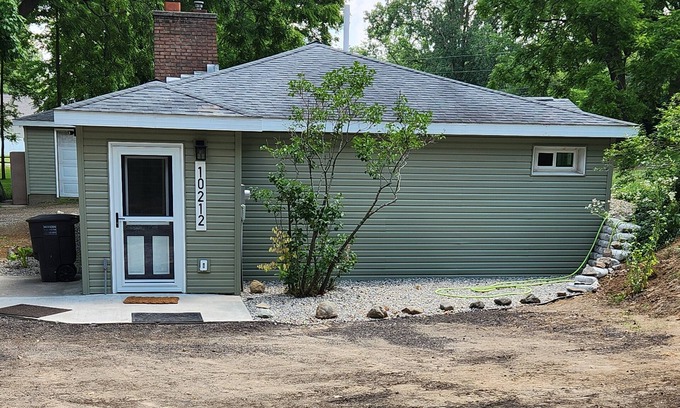 Grass Lake Casa | Relax with your family at Grandma's cottage on Little Wolf Lake!