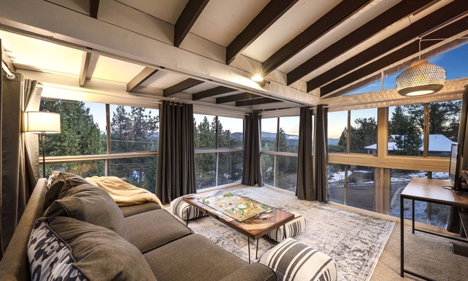Pollock Pines Casa | Relax, work or play at this cozy mountain chalet