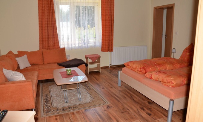 Beeskow Apartamento | Relajación en el campo junto al río Spree