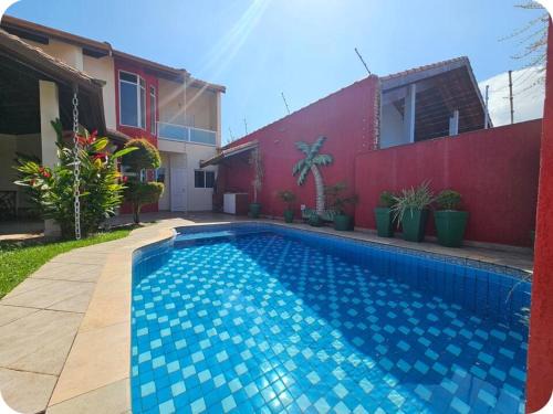 Jardim Imperador Casa | Relaxe num sobrado com piscina
