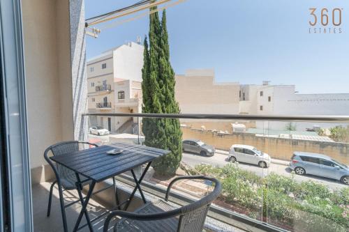 Tarxien Apartamento | Relaxed 2BR Home with Backyard & Balconies,Tarxien