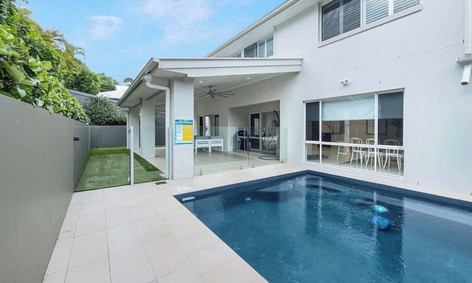 Buddina Casa | Relaxed Luxury for Families by the Beach