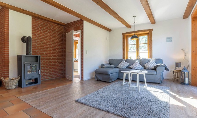 Vollerwiek Apartamento | "Relaxed North Sea vacation in the spacious first floor apartment with terrace"