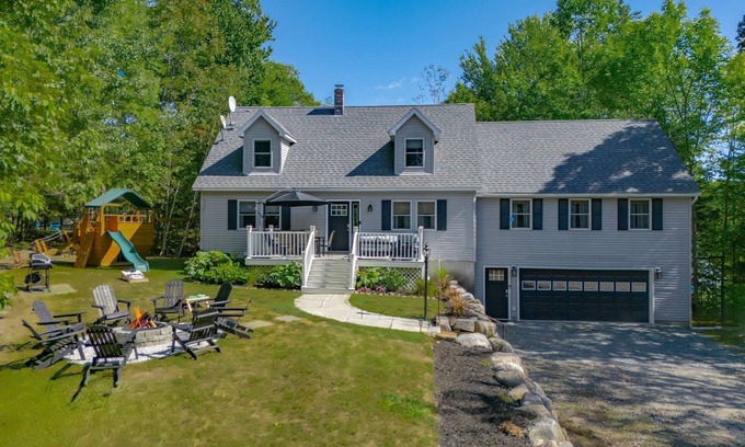 Ellsworth Casa | Relaxing 4BR home near Acadia w/Fire Pit, Game Room, Yard Games & More