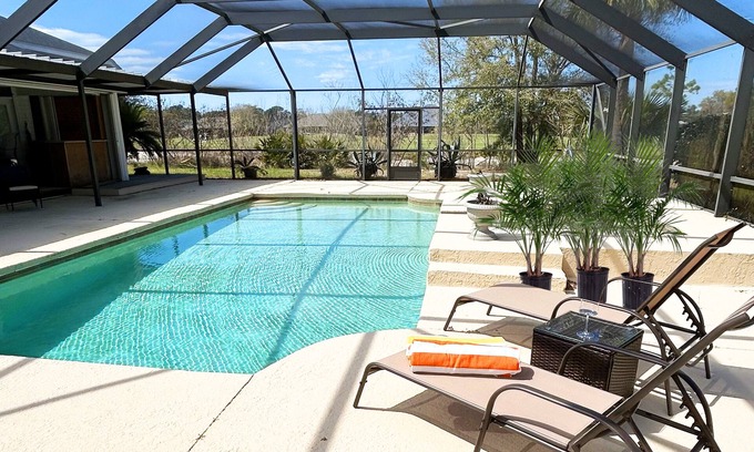 Navarre Casa | Relaxing 4BR Pool Home on Golf Course near Beach