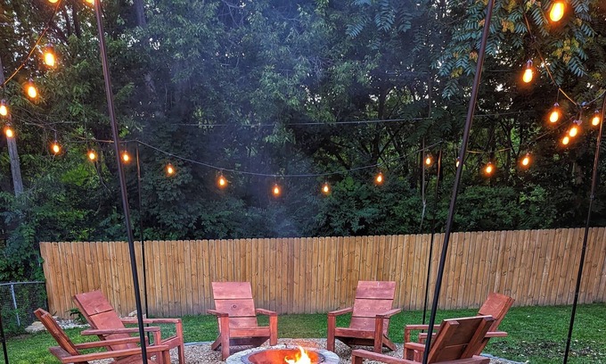 Northeast Kansas City Apartamento | Relaxing! 5mins from downtown, 10 from Arrowhead! w/firepit, historic area!