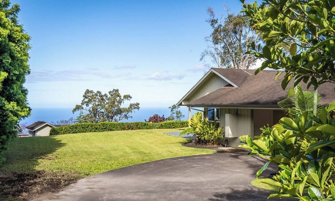 Kalaoa Casa | Relaxing and Peaceful Big Island Home Kailua Kona