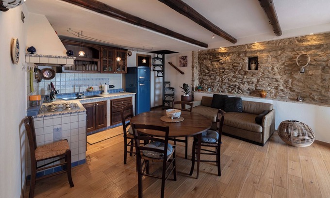 Pomarico Apartamento | Relaxing apartment with beautiful views a few kilometers from Matera