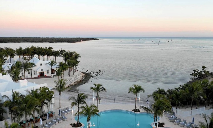 Marathon Hotel | Relaxing Beachside Resort w/ 5 Outdoor Pools | Near Famous Seven Mile Bridge
