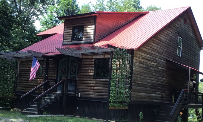Robinsonville - Tunica Casa | ¡INCREÍBLE! inicio de sesión en 40 acres lago 2 dormitorios 2 baños Cocina lavandería cerca de los casinos