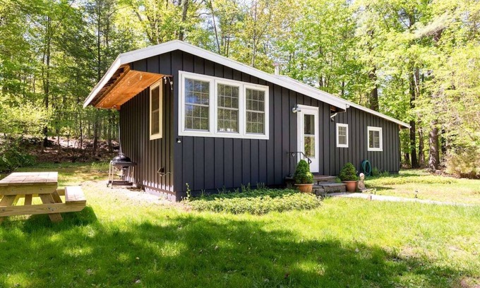 Woodstock Cabaña | Relaxing Catskills Cottage in Nature