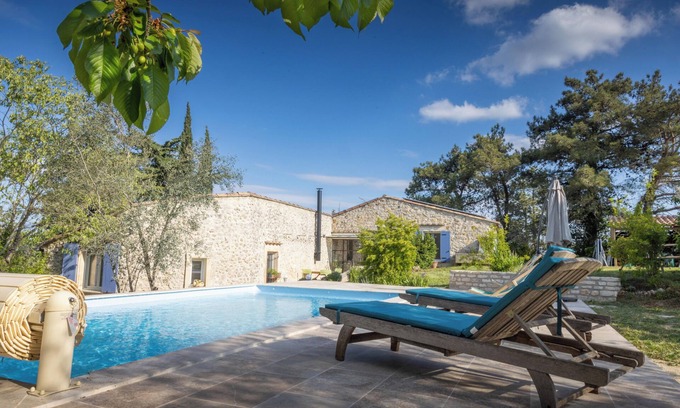 Brouzet-les-Ales Casa | Relaxing environment with pool et magnificent views of Cevennes and Mont Bouquet