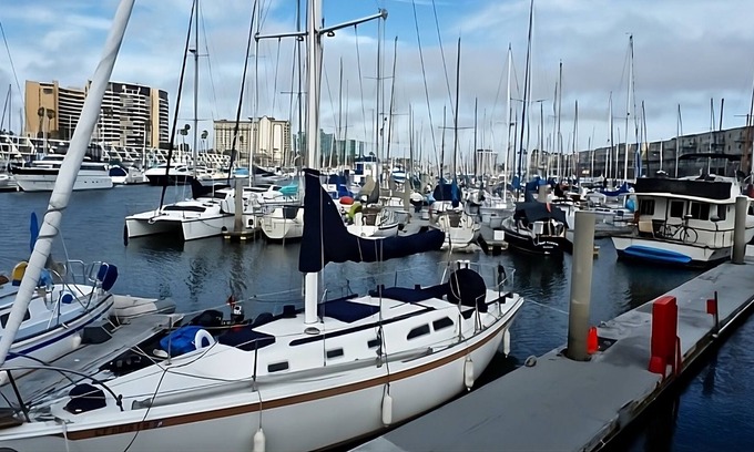 Marina del Rey Alquiler De Eote | Relaxing floating home in the Marina