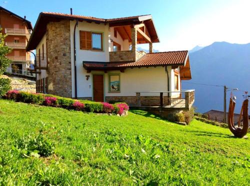 Crandola Valsassina Apartamento | relaxing green panorama