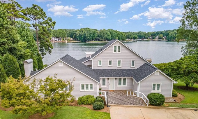 Troutman Casa | Relaxing Lakefront Home with Brand New Dock and Immaculate Vibes