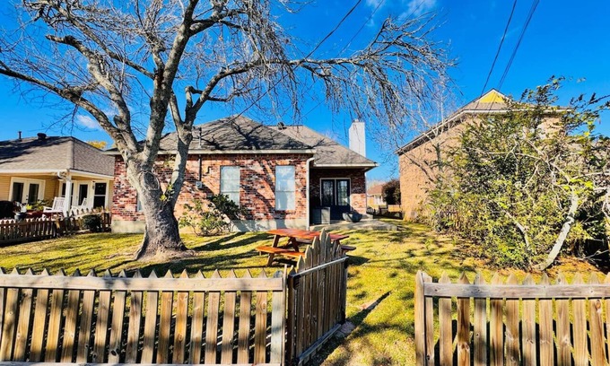 Shenandoah Casa | Relaxing Lakeview Retreat Sleeps 6