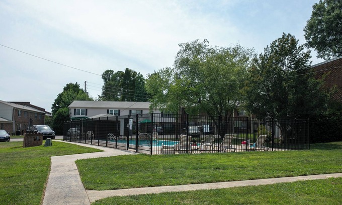 Chapel Hill Casa | Relaxing & Modern 2 Bdrm UNC/Duke Vacation Home