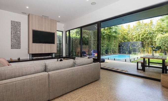 Elwood Casa | Relaxing oasis with pool and spa, 1 minute to Elwood Village and walk to Beach