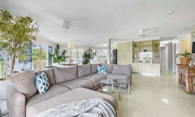Buddina Apartamento | Relaxing Ocean Views Beachside at Buddina