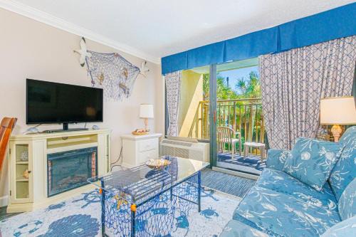Downtown Myrtle Beach Complejo | Relaxing Oceanfront Condo - Holiday Pavilion 211