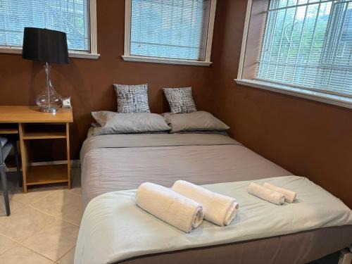 Hastings Casa | Relaxing Private Room, Quiet and Convenient