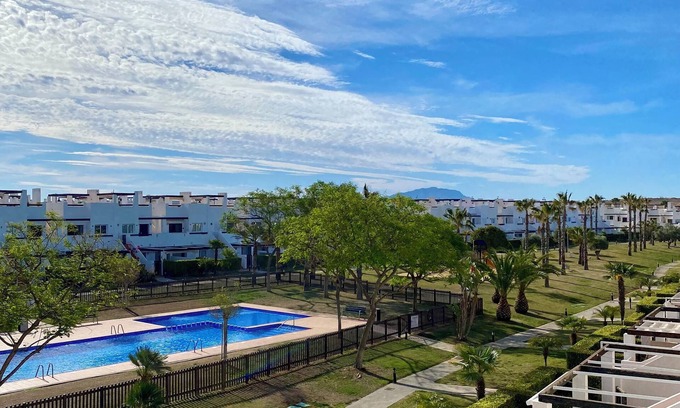 Alhama de Murcia Apartamento | Relaxing Retreat in Condado de Alhama Jardin 7